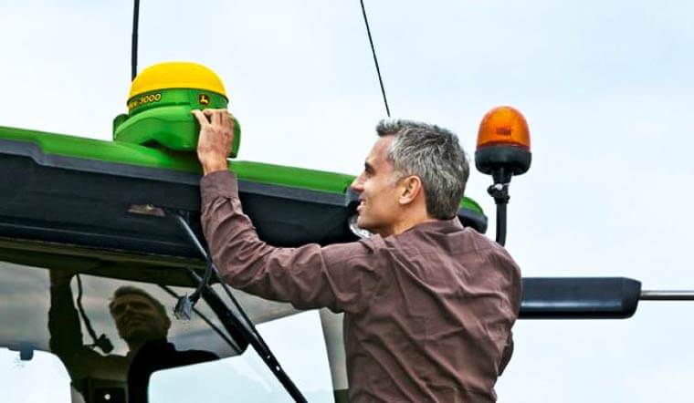 Paralel Tracking: ghidare manuală avansată pentru ecranele GreenStar Paralel Tracking: ghidare manuală avansată pentru ecranele GreenStar