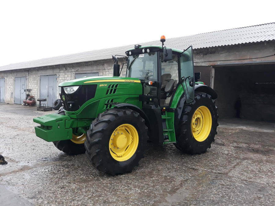 Se vinde tractorul John Deere 6150М Se vinde tractorul John Deere 6150М