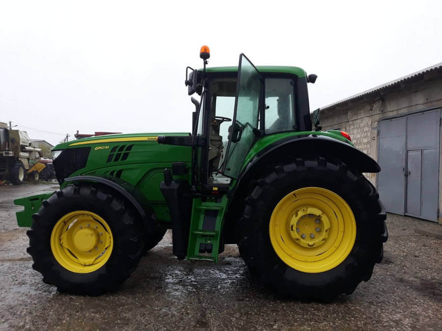 Se vinde tractorul John Deere 6150М Se vinde tractorul John Deere 6150М